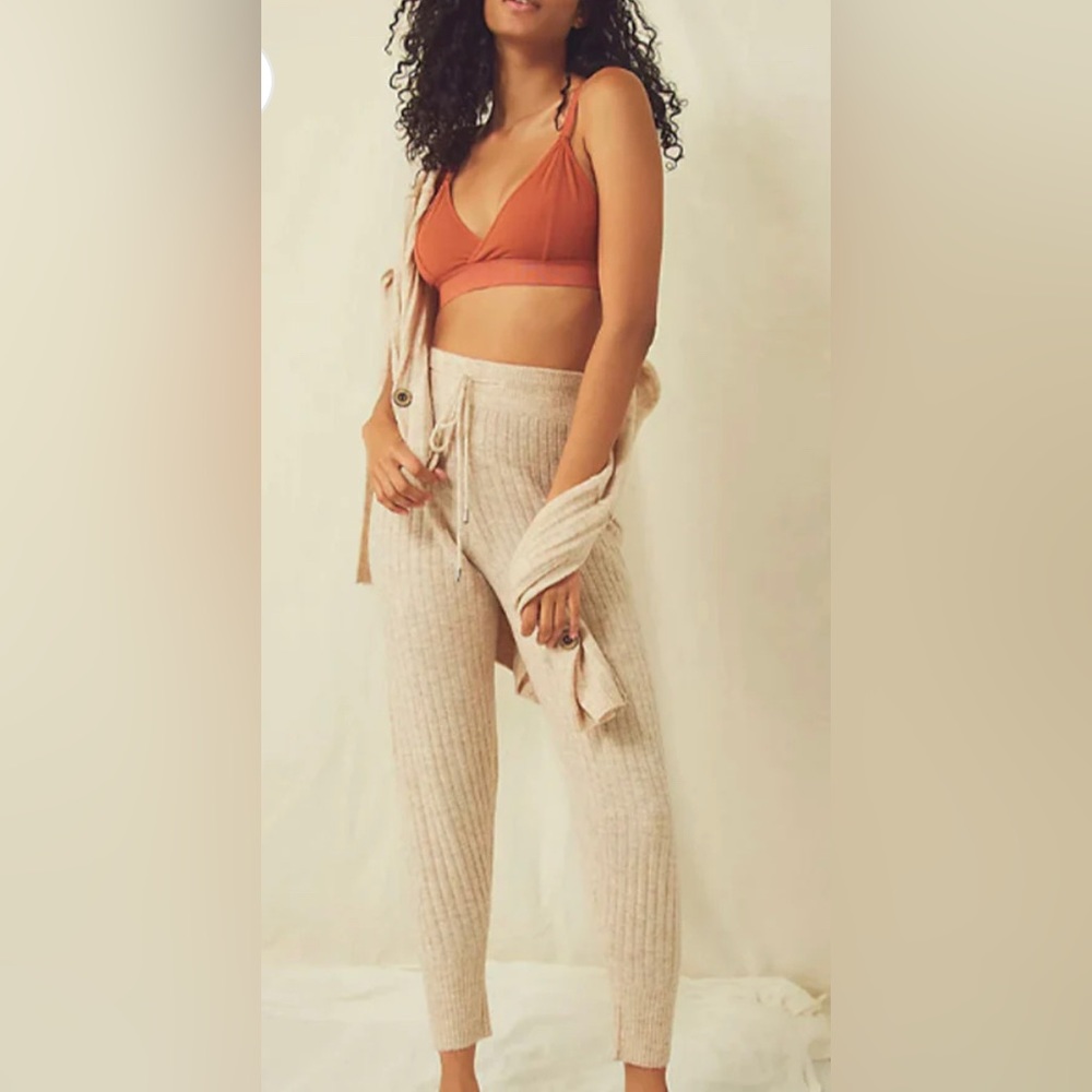 Free People Cream Ribbed Joggers